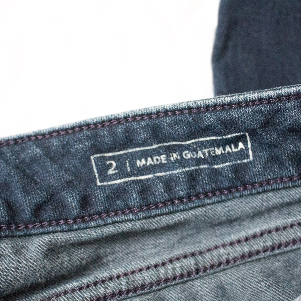 Vineyard Vines | High Waisted Dark Wash Skinny - Picture 3 of 5